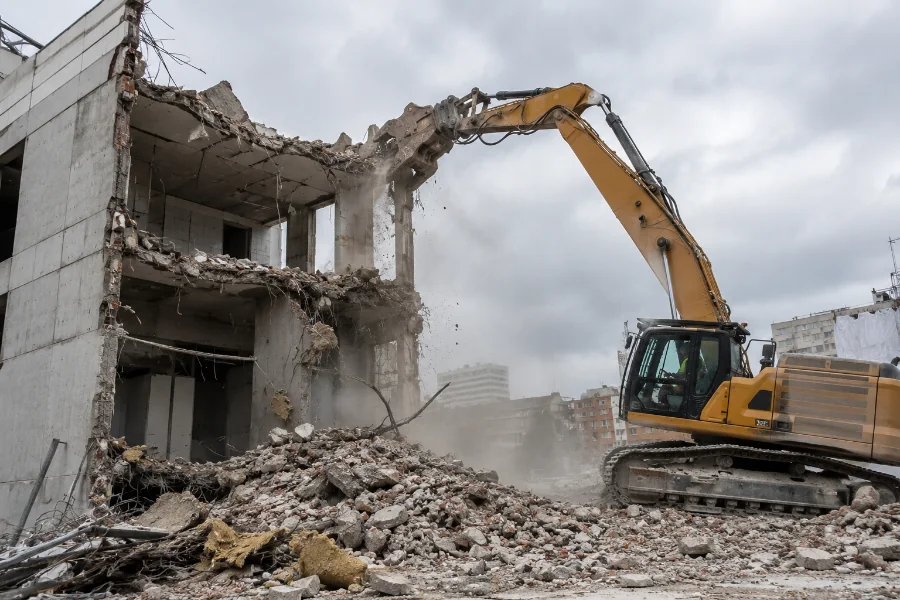 Démolition de bâtiment